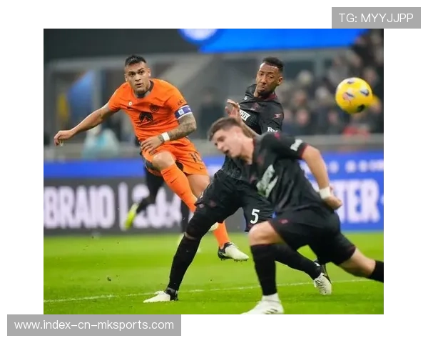 国米在主场通过整体配合锁定胜利 国米在主场通过整体配合锁定胜利