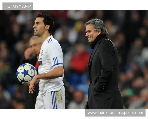 皇家马德里欧战再次遭遇本菲卡，穆里尼奥带队重返伯纳乌