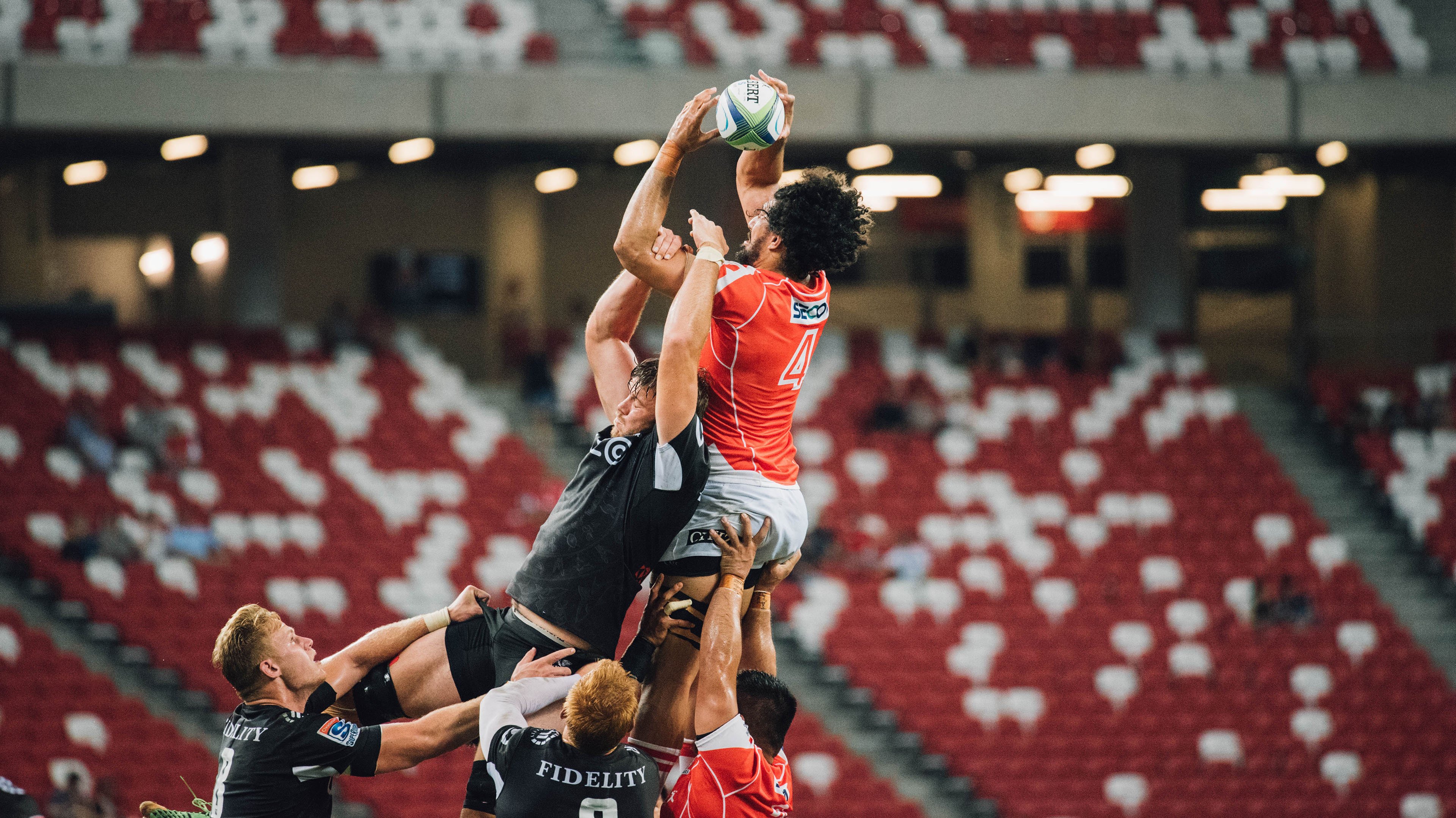 足球明星表现评分分析